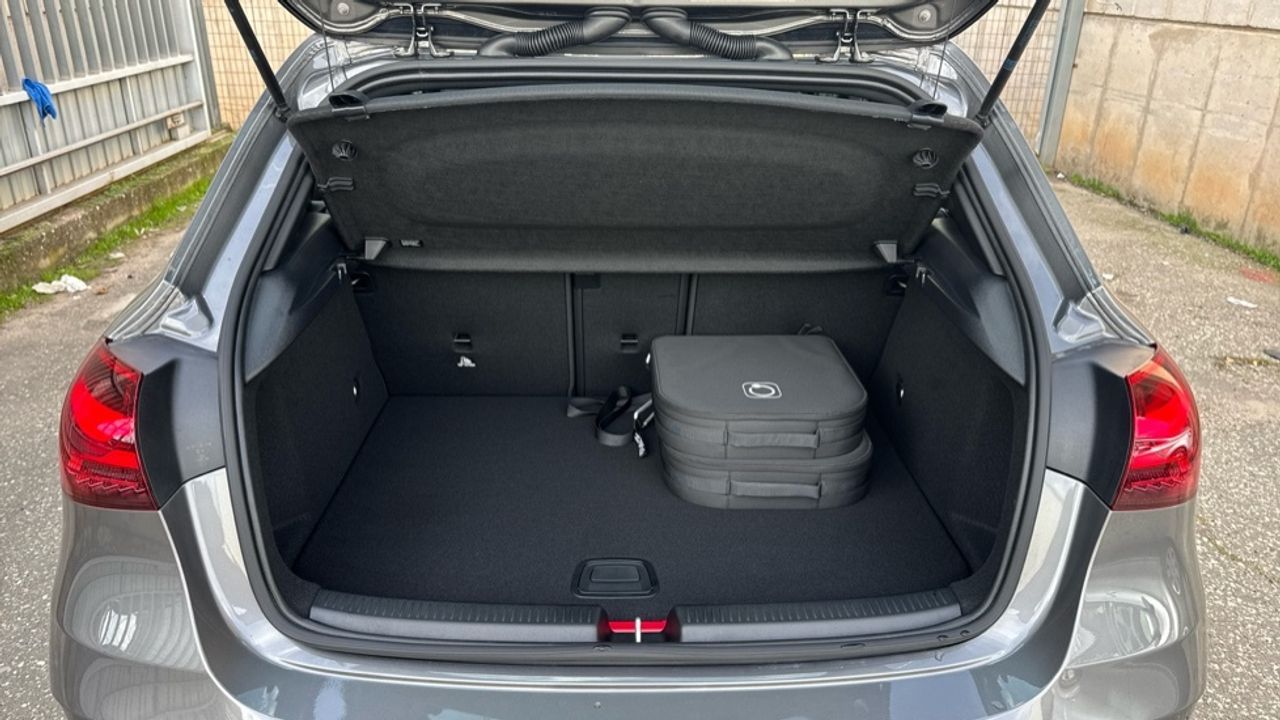 mercedes-clase-a-a-250-e-con-tecnologia-hibrida-eq-imagen-13