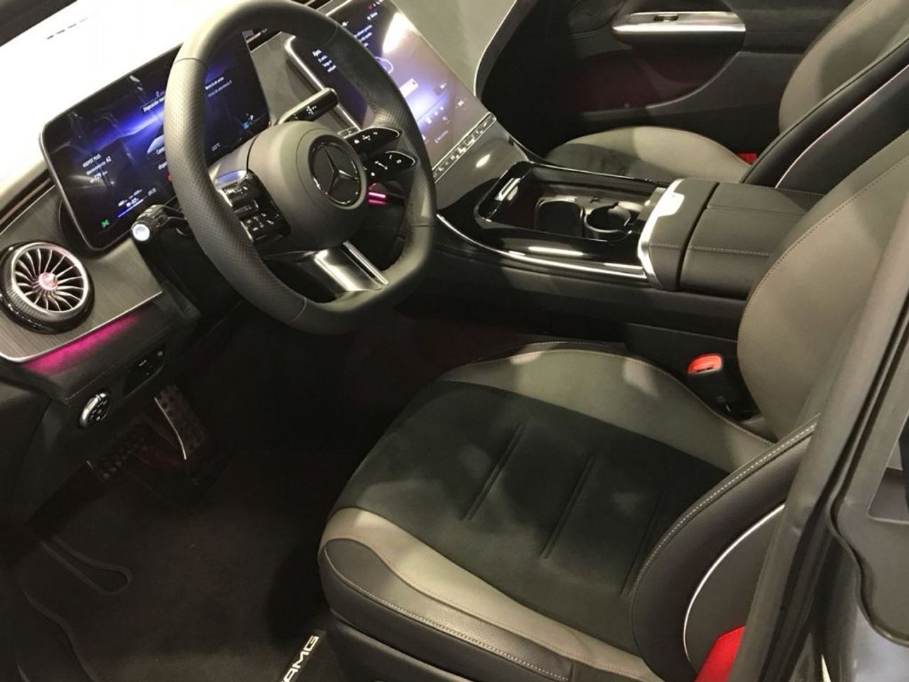 mercedes-eqe-eqe-350+-amg-night-edition-imagen-5