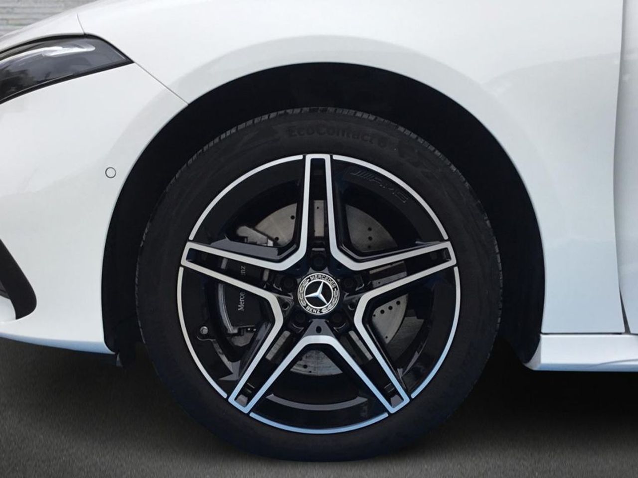 mercedes-clase-a-a-250-e-con-tecnologia-hibrida-eq-imagen-4