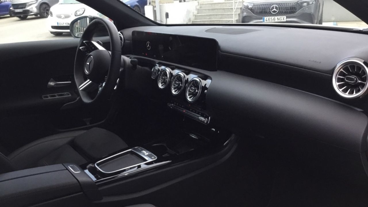mercedes-clase-a-a-250-e-con-tecnologia-hibrida-eq-imagen-9