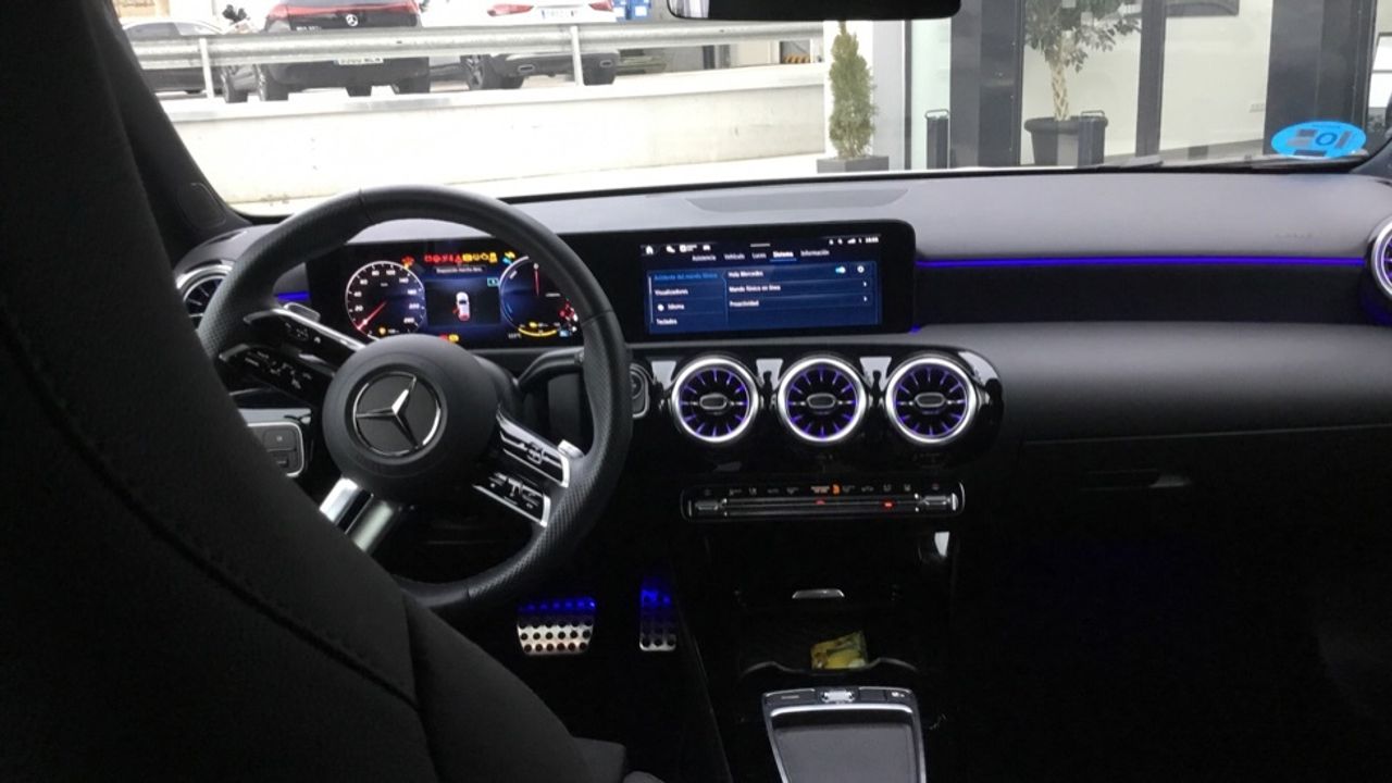 mercedes-clase-a-a-250-e-con-tecnologia-hibrida-eq-imagen-7