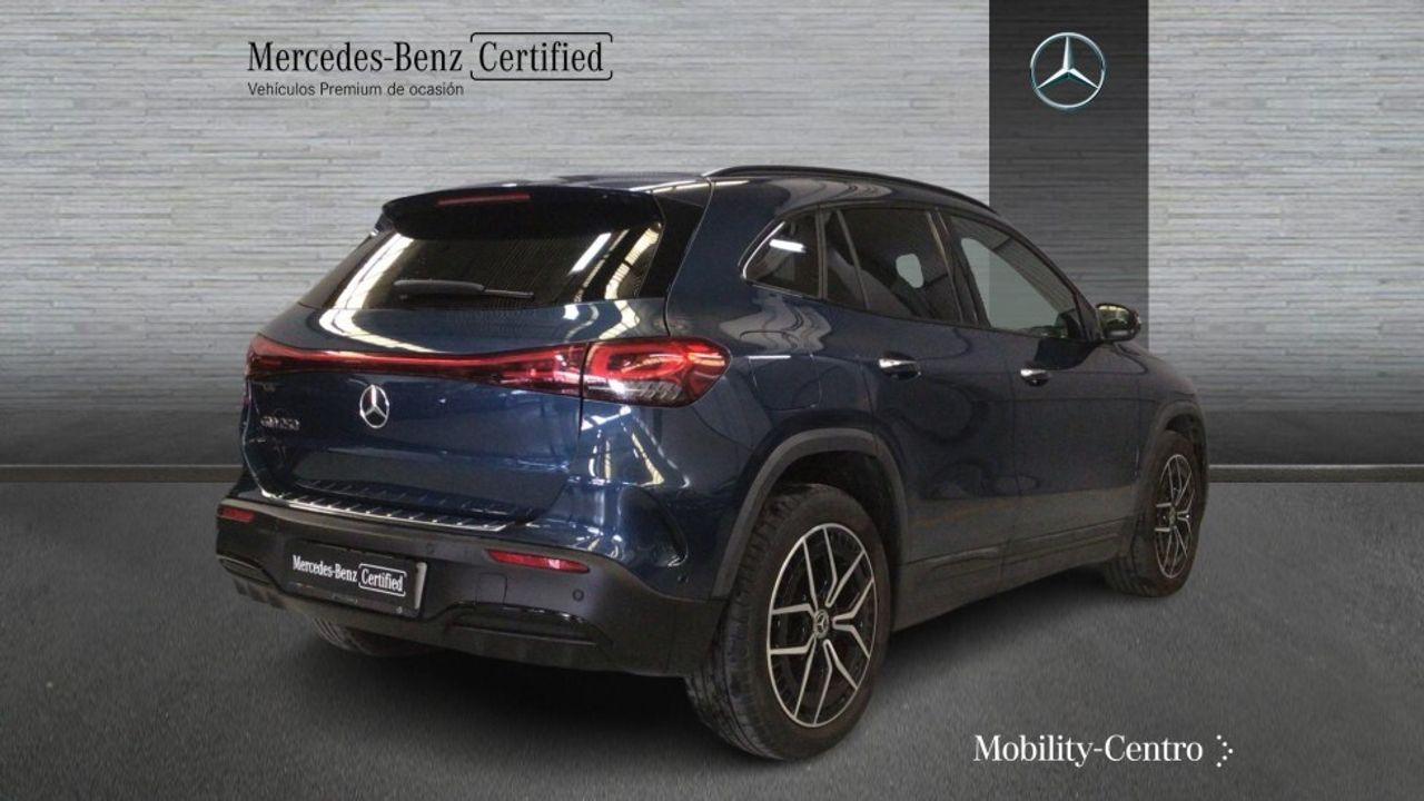 mercedes-eqa-250-amg-line-imagen-1