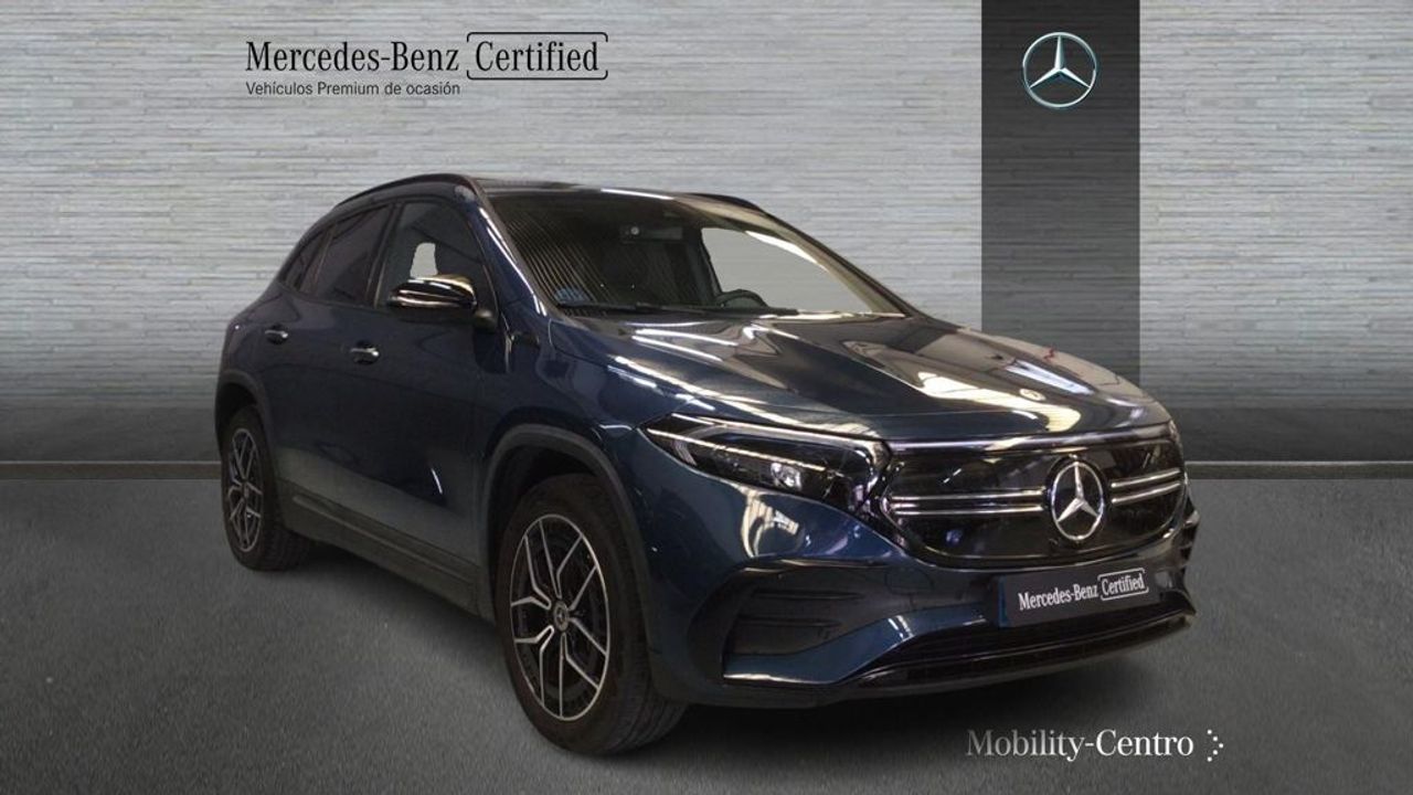 mercedes-eqa-250-amg-line-imagen-2