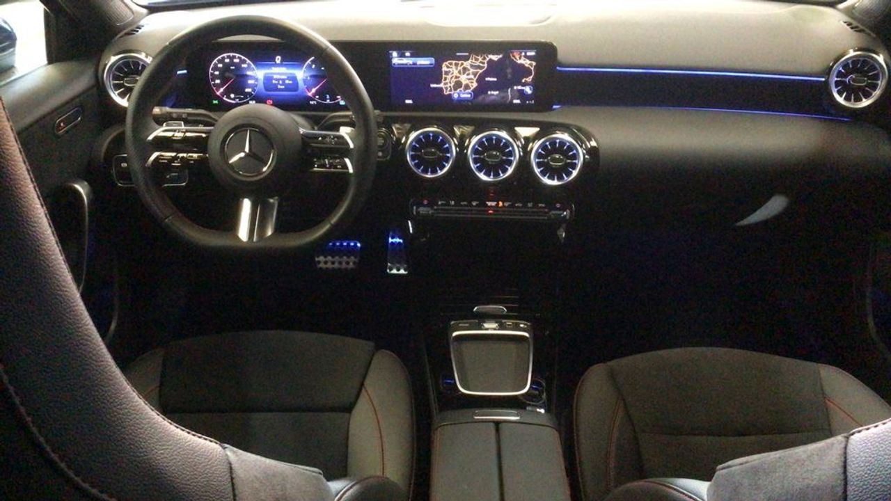 mercedes-clase-a-a-180-d-imagen-7