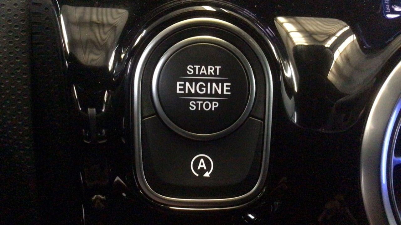 mercedes-clase-a-a-180-d-imagen-20