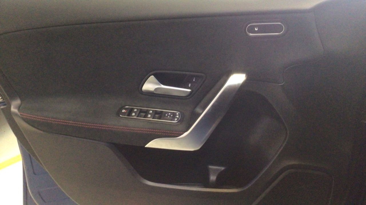 mercedes-clase-a-a-180-d-imagen-21