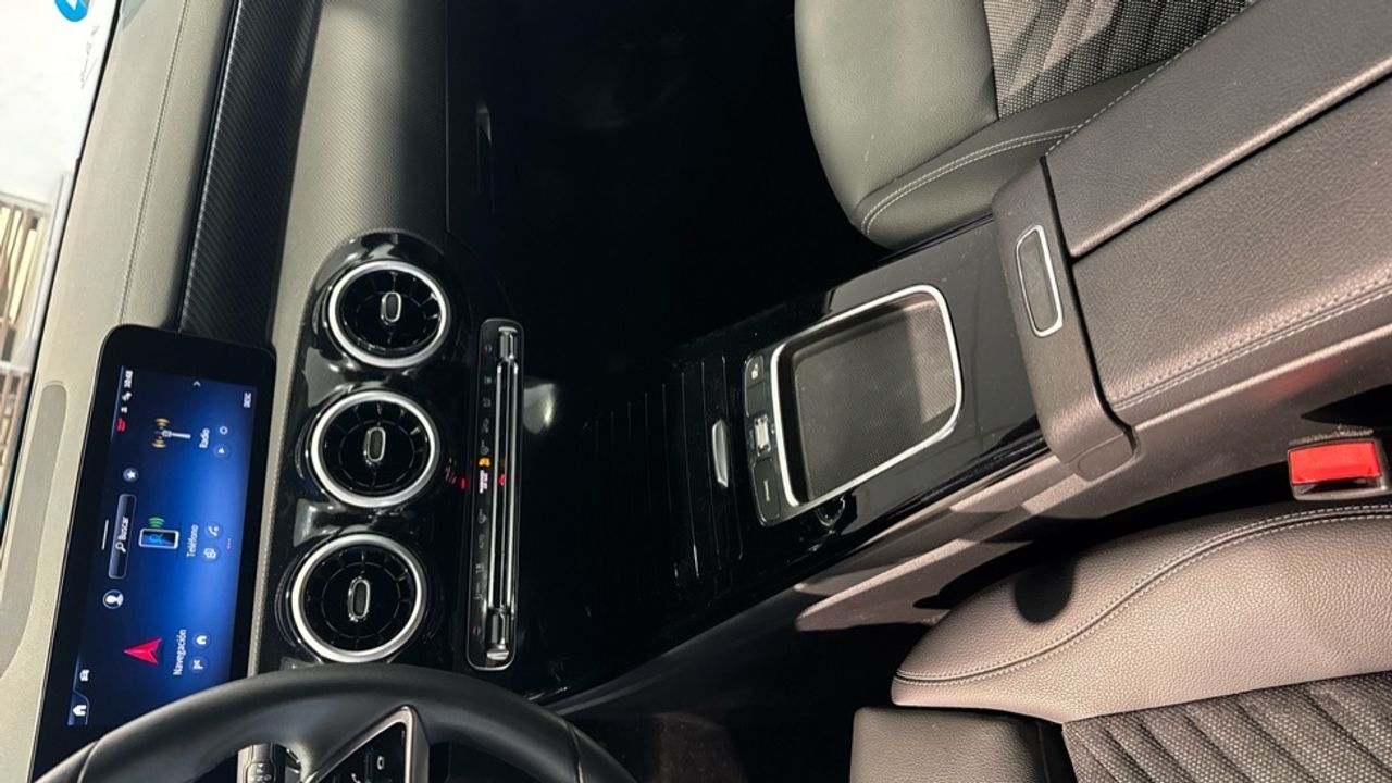 mercedes-cla-cla-250-e-imagen-22