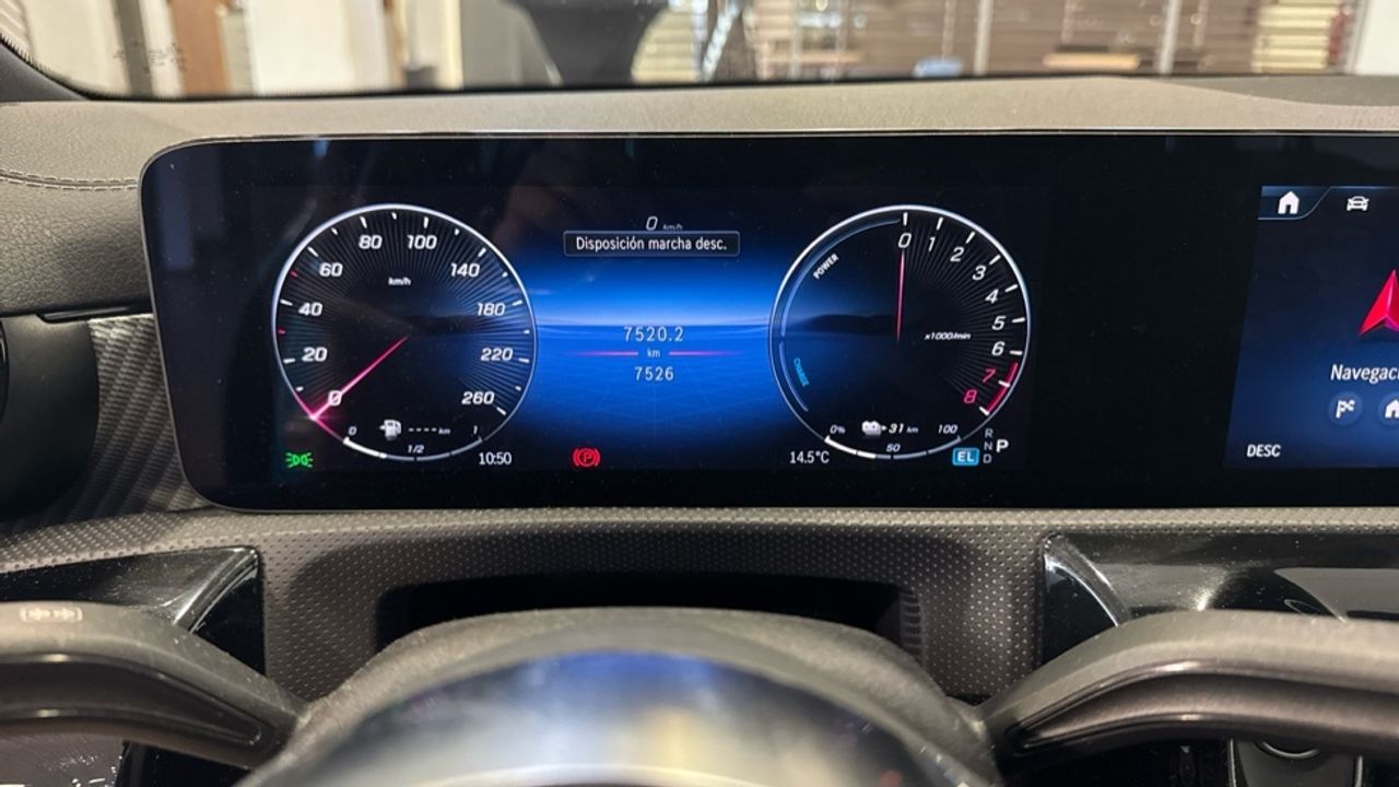 mercedes-cla-cla-250-e-imagen-18