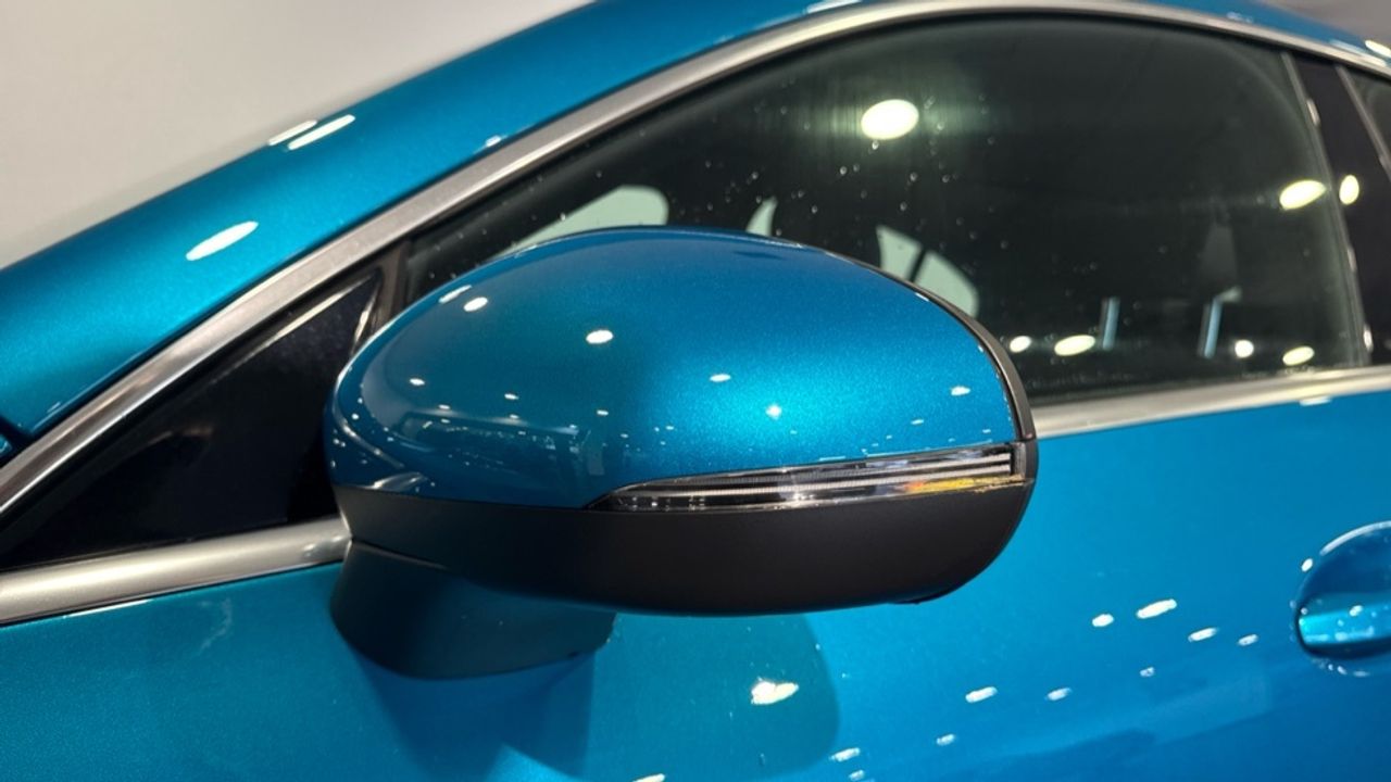 mercedes-cla-cla-250-e-imagen-17