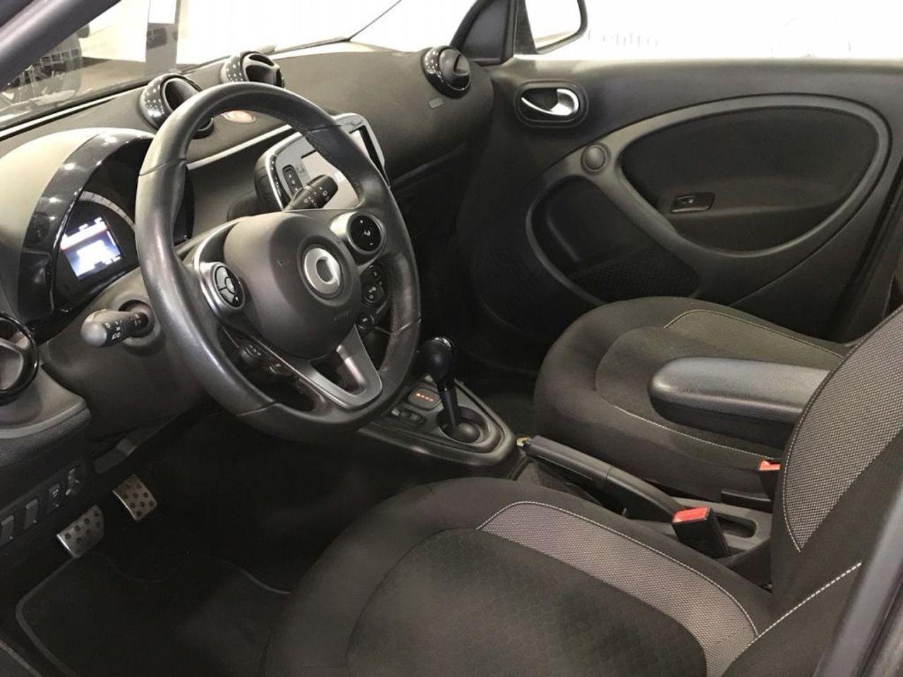 smart-forfour-60kw81cv-eq-imagen-5