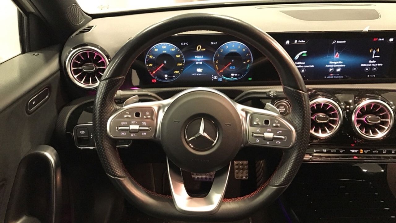mercedes-clase-a-sedan-a-250-e-imagen-8
