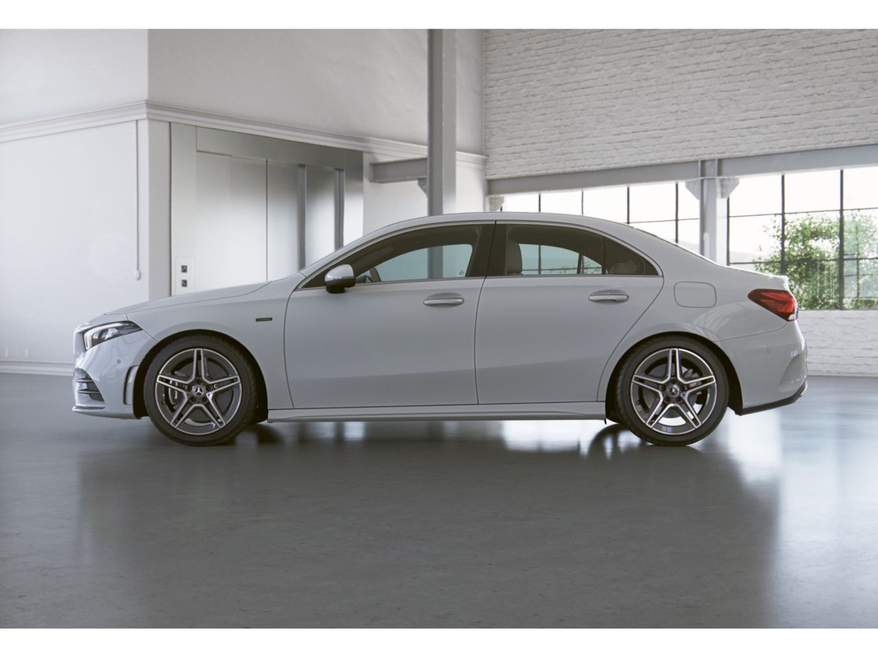 mercedes-clase-a-sedan-a-250-e-imagen-7