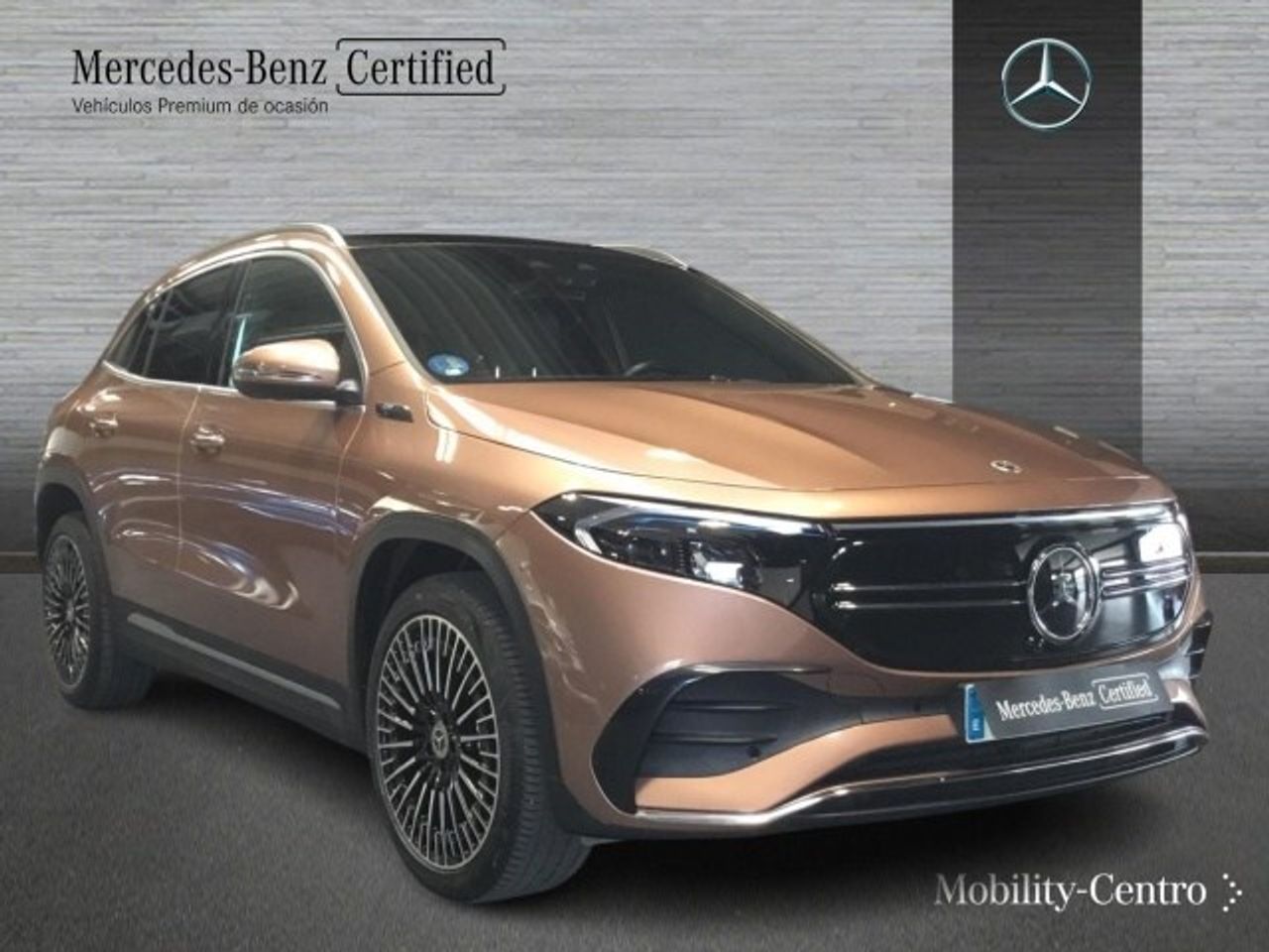 mercedes-eqa-250-amg-line-imagen-2