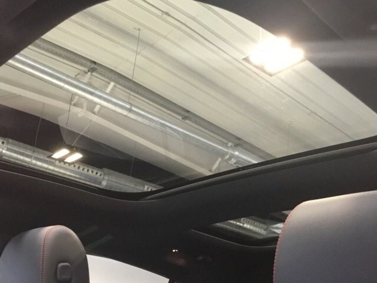 mercedes-eqa-250-amg-line-imagen-13