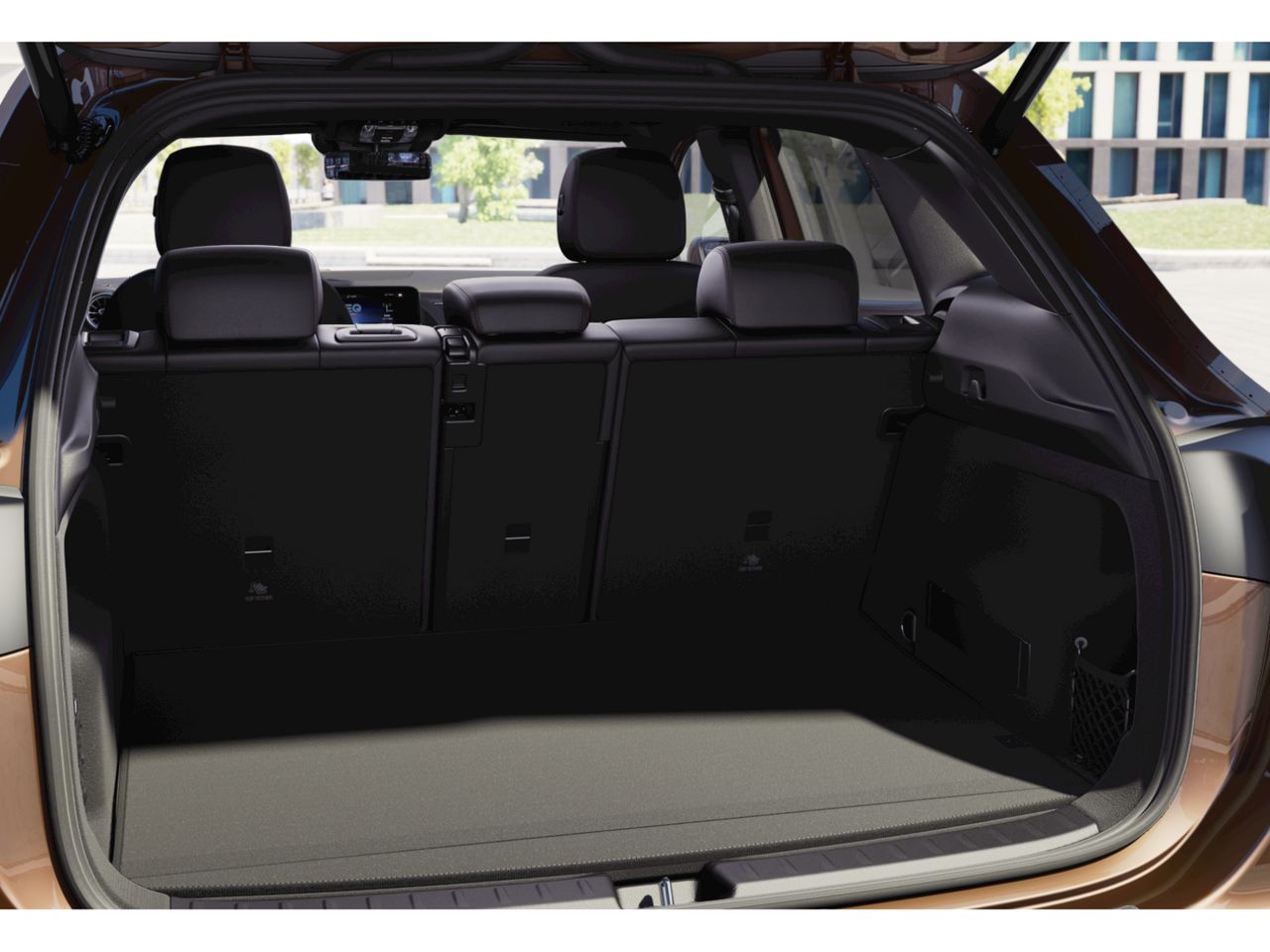 mercedes-eqa-250-amg-line-imagen-12