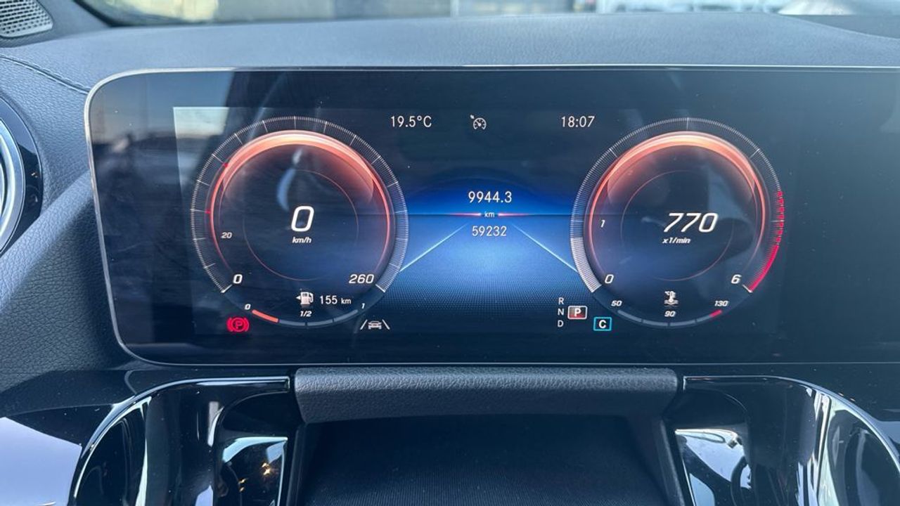 mercedes-gla-gla-250-e-imagen-12