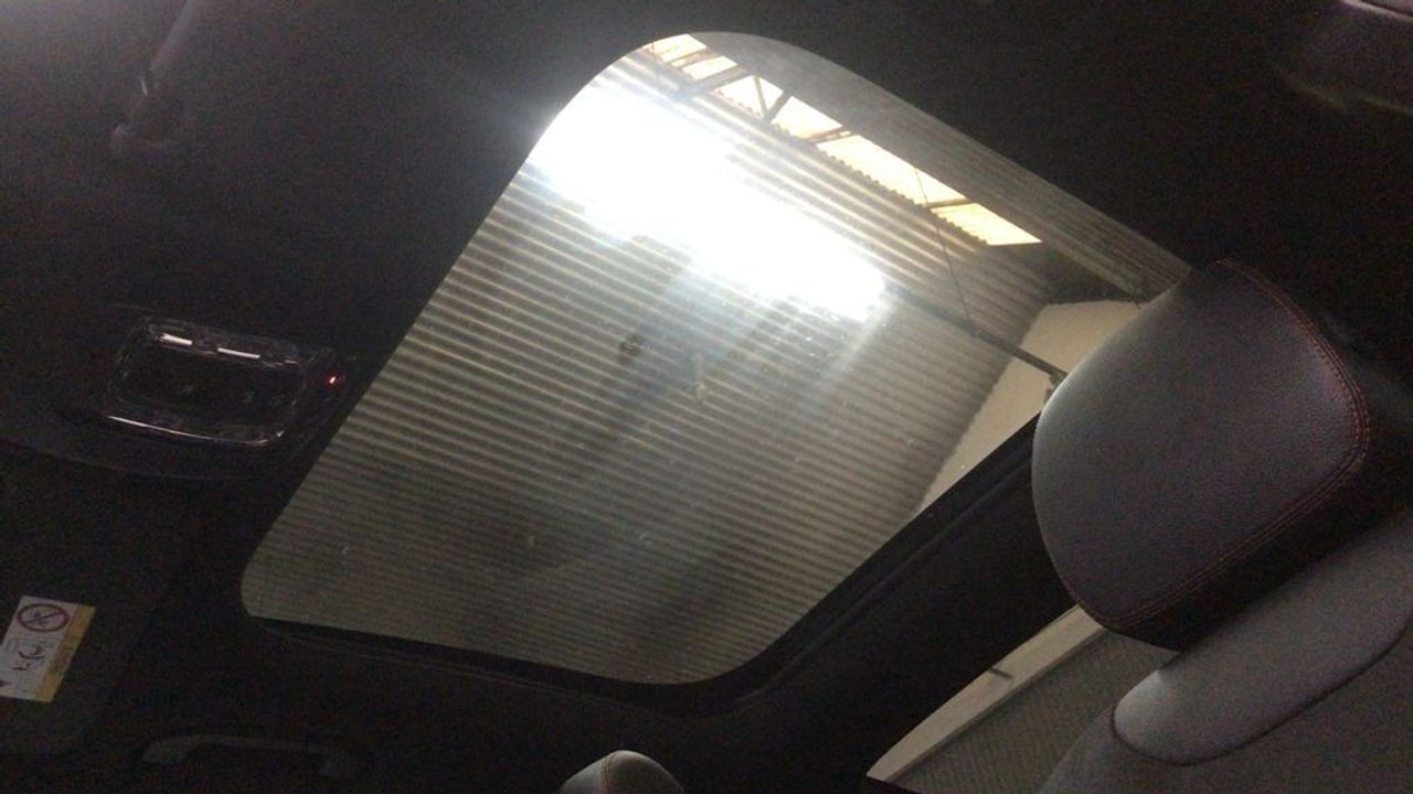 mercedes-eqa-250+-+-amg-line-imagen-17