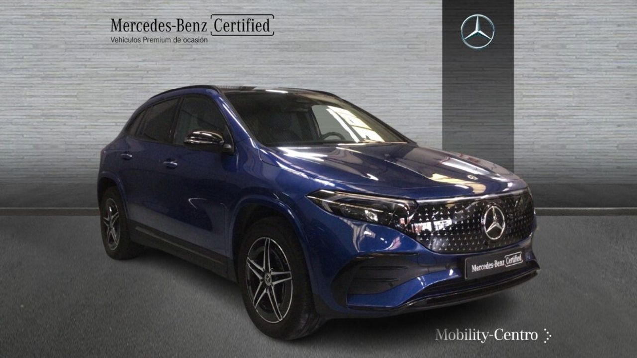 mercedes-eqa-250+-+-amg-line-imagen-2