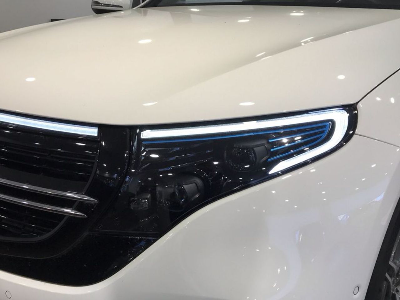 mercedes-eqc-400-4matic-imagen-11