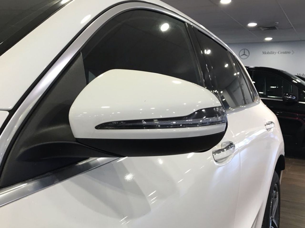 mercedes-eqc-400-4matic-imagen-13