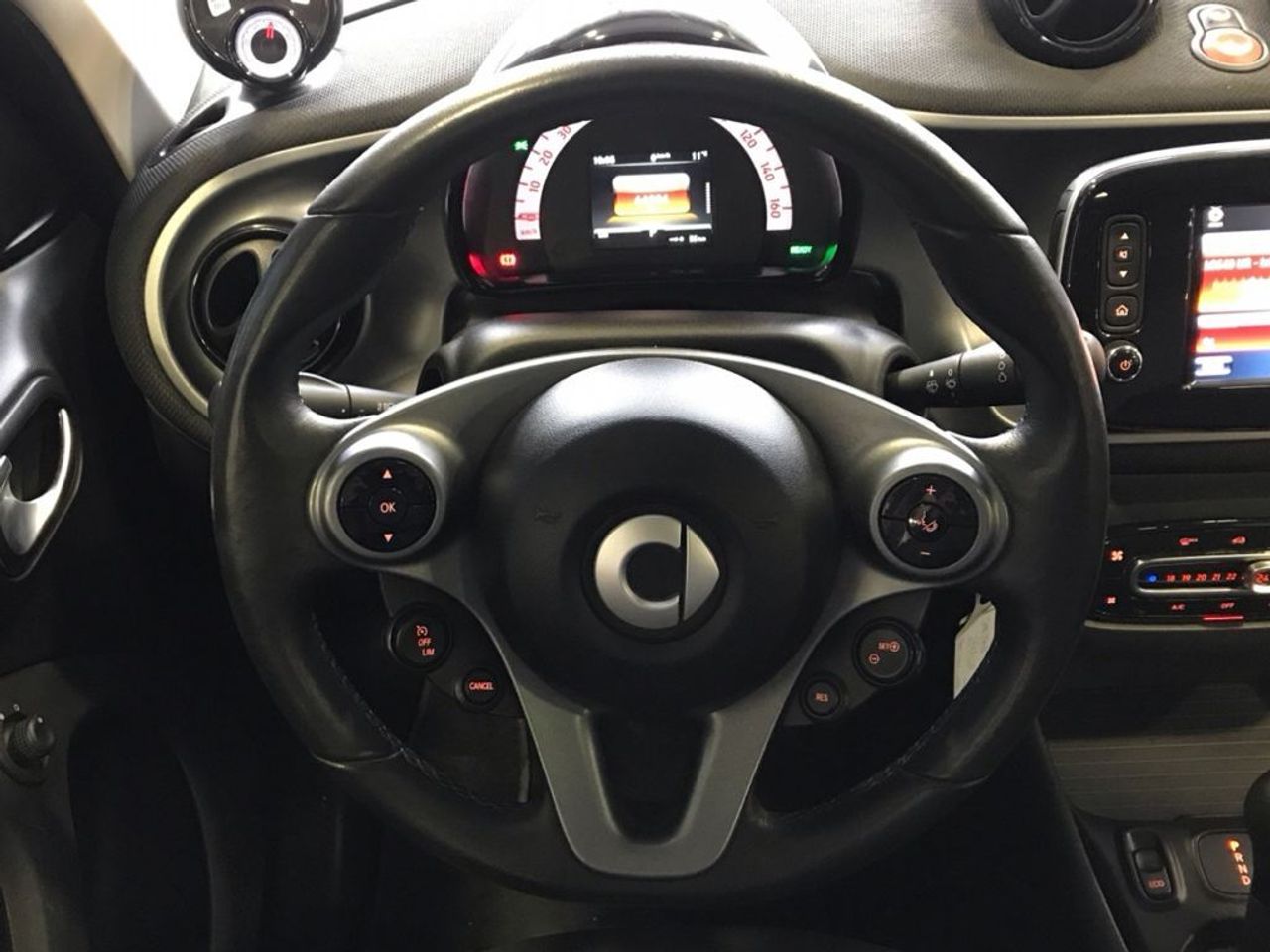 smart-forfour-60kw81cv-eq-imagen-8