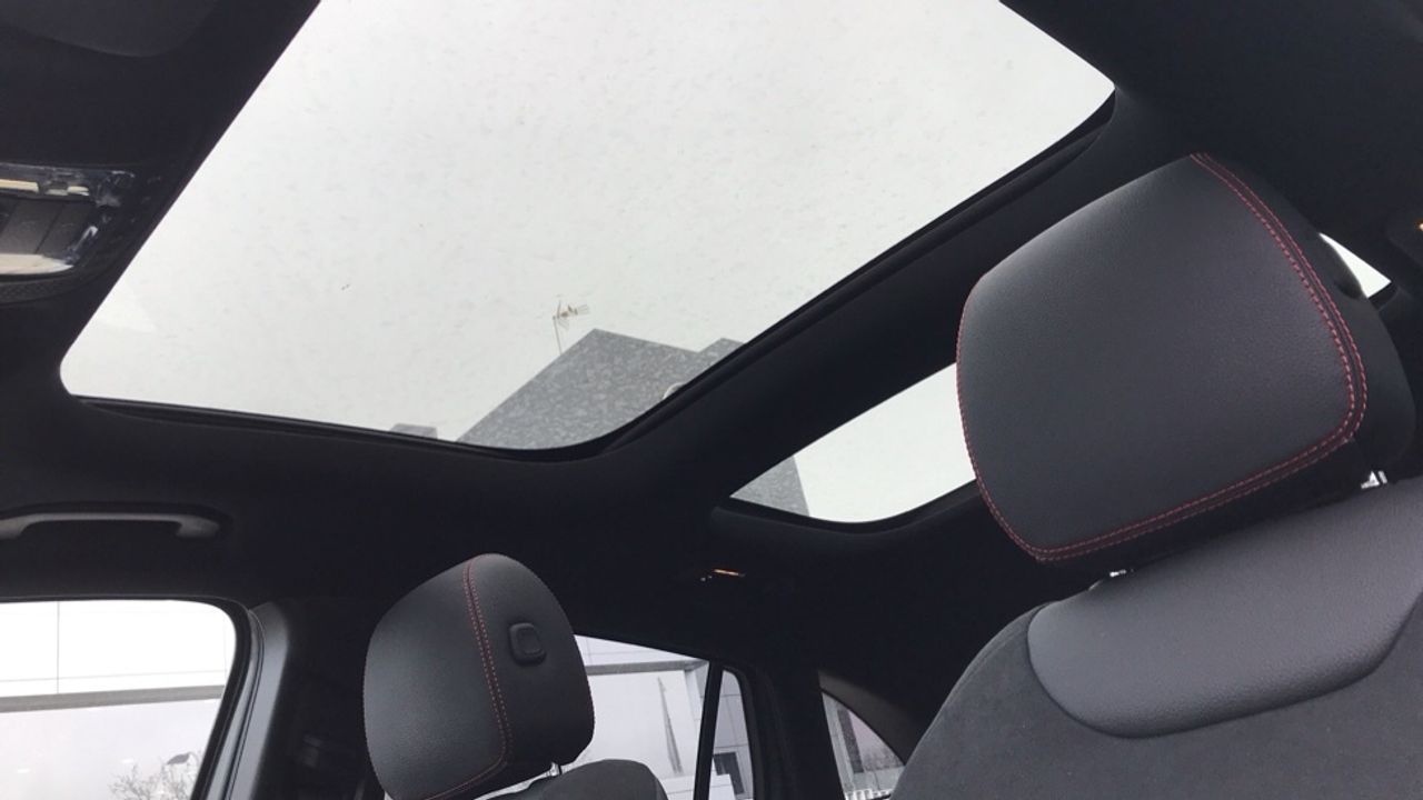 mercedes-gla-gla-250-e-imagen-15