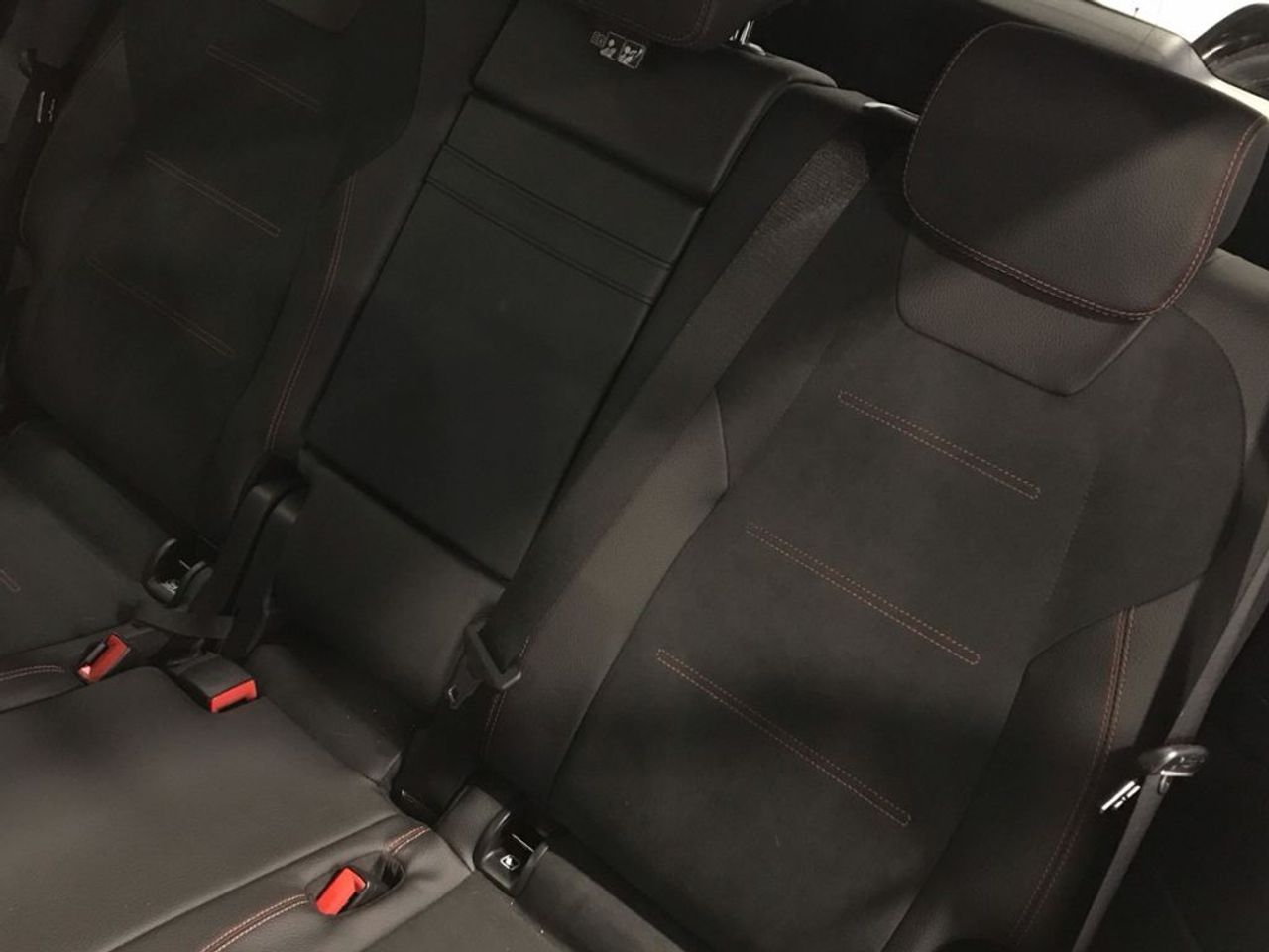 mercedes-glb-glb-200-d-imagen-10