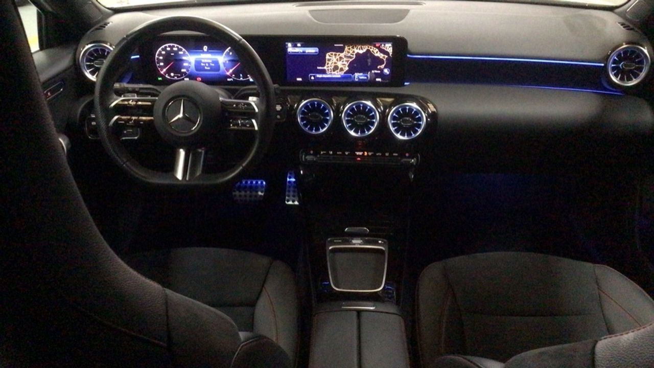mercedes-clase-a-a-200-d-imagen-7