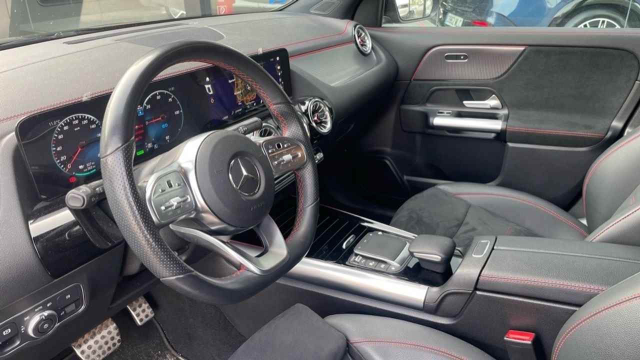 mercedes-eqa-250+-+-amg-line-imagen-5