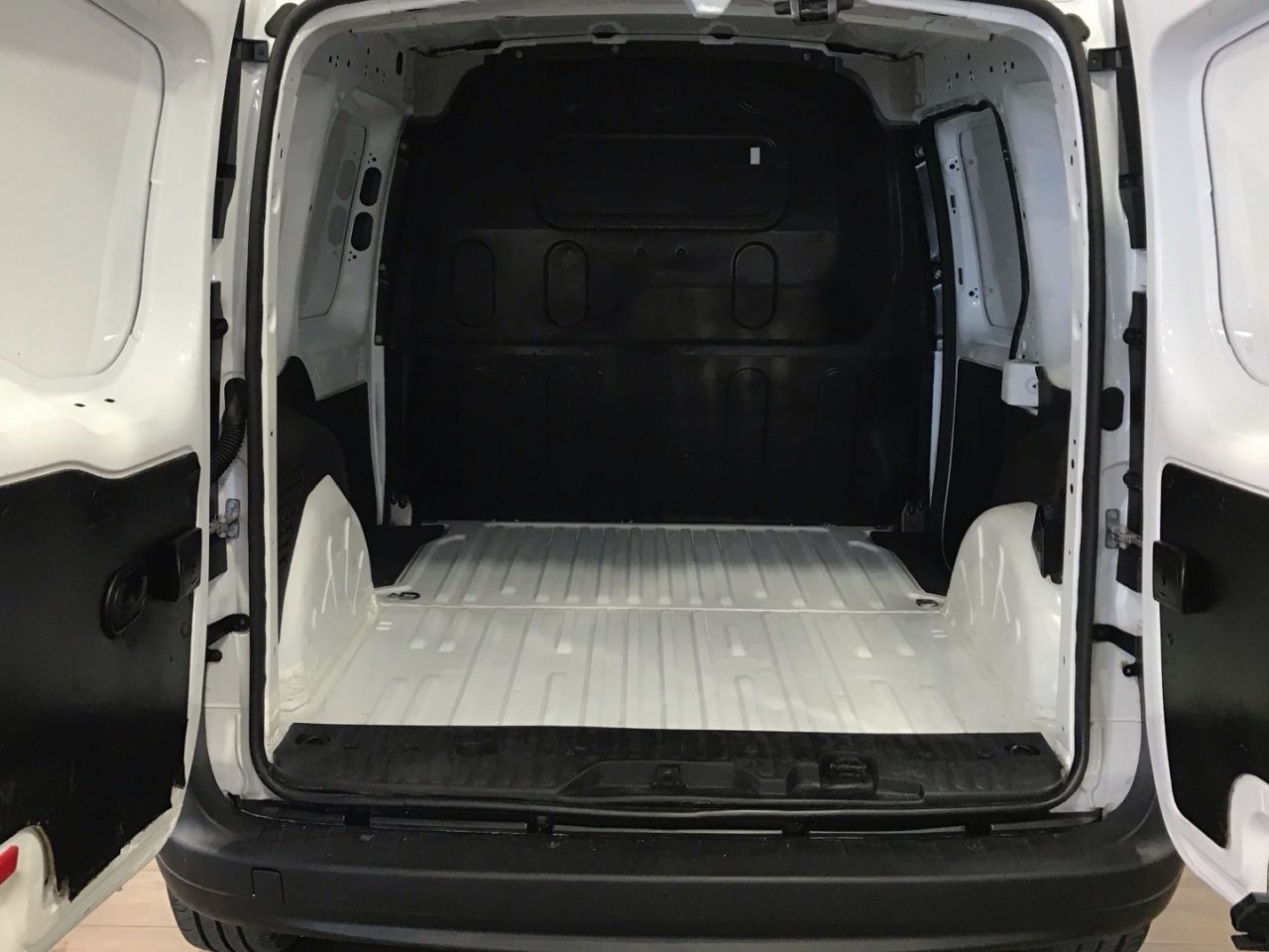 mercedes-citan-111-cdi-largo-imagen-13