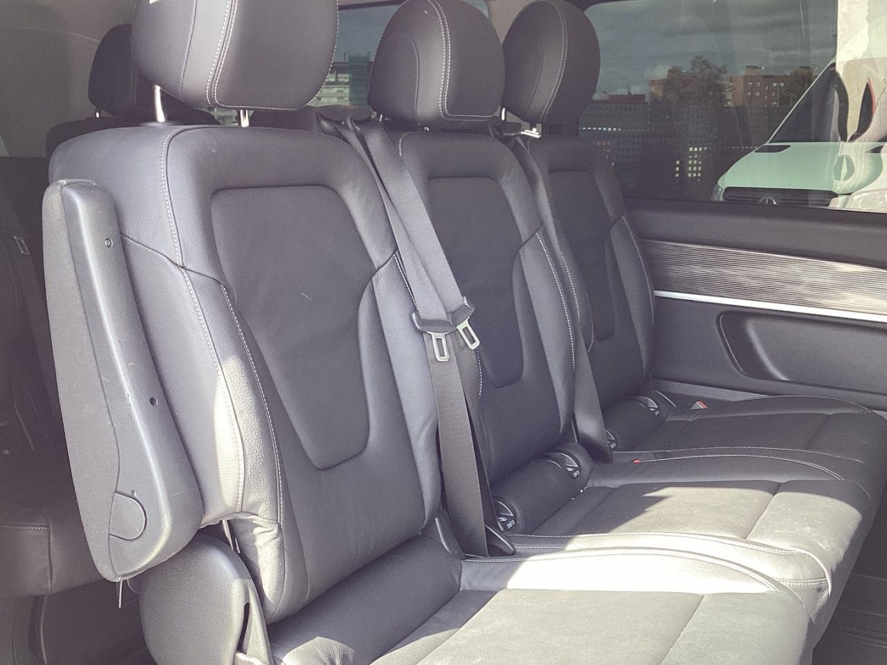 mercedes-clase-v-250d-avantgarde-extralargo-imagen-17