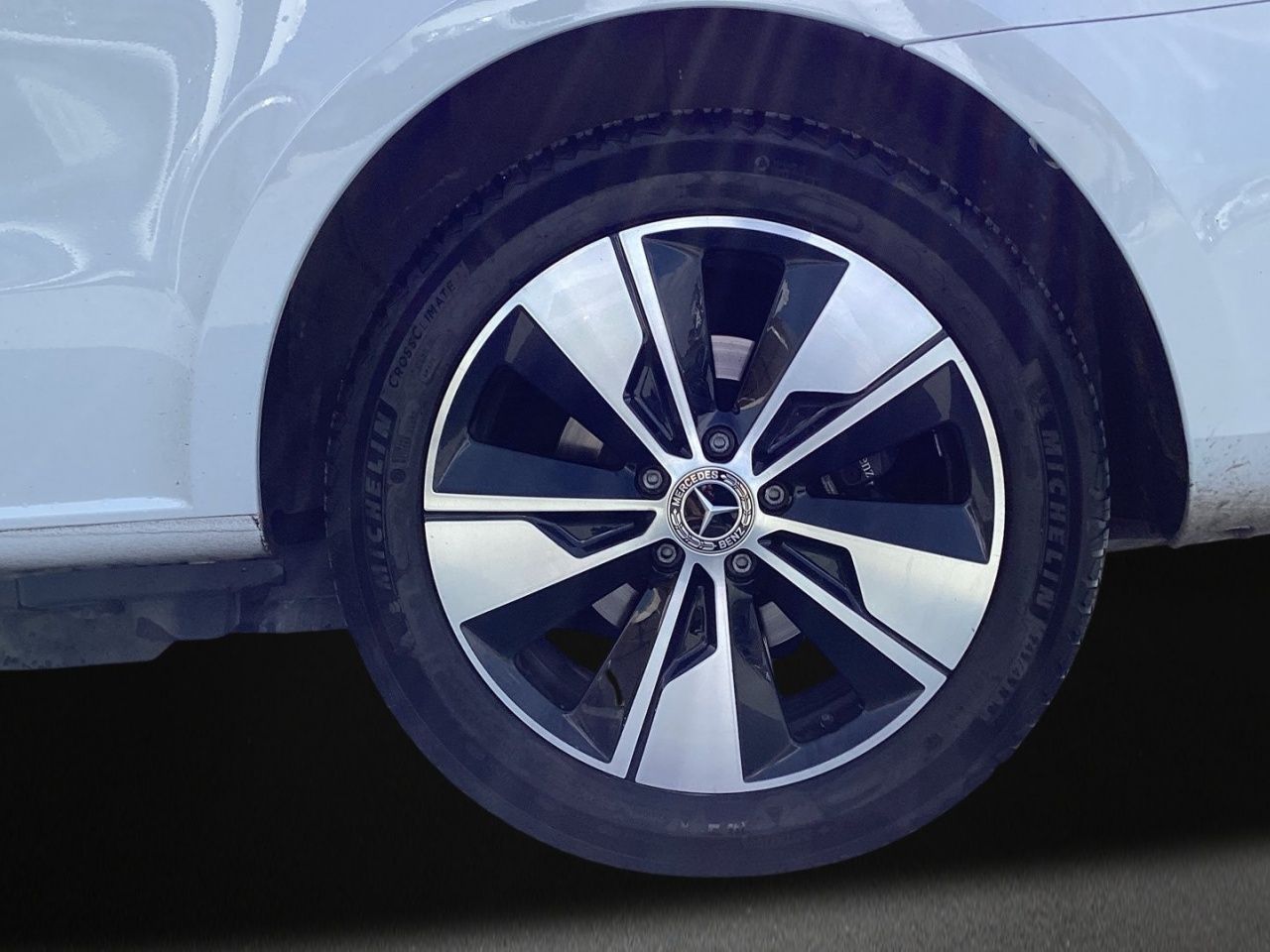 mercedes-clase-v-250d-avantgarde-extralargo-imagen-4