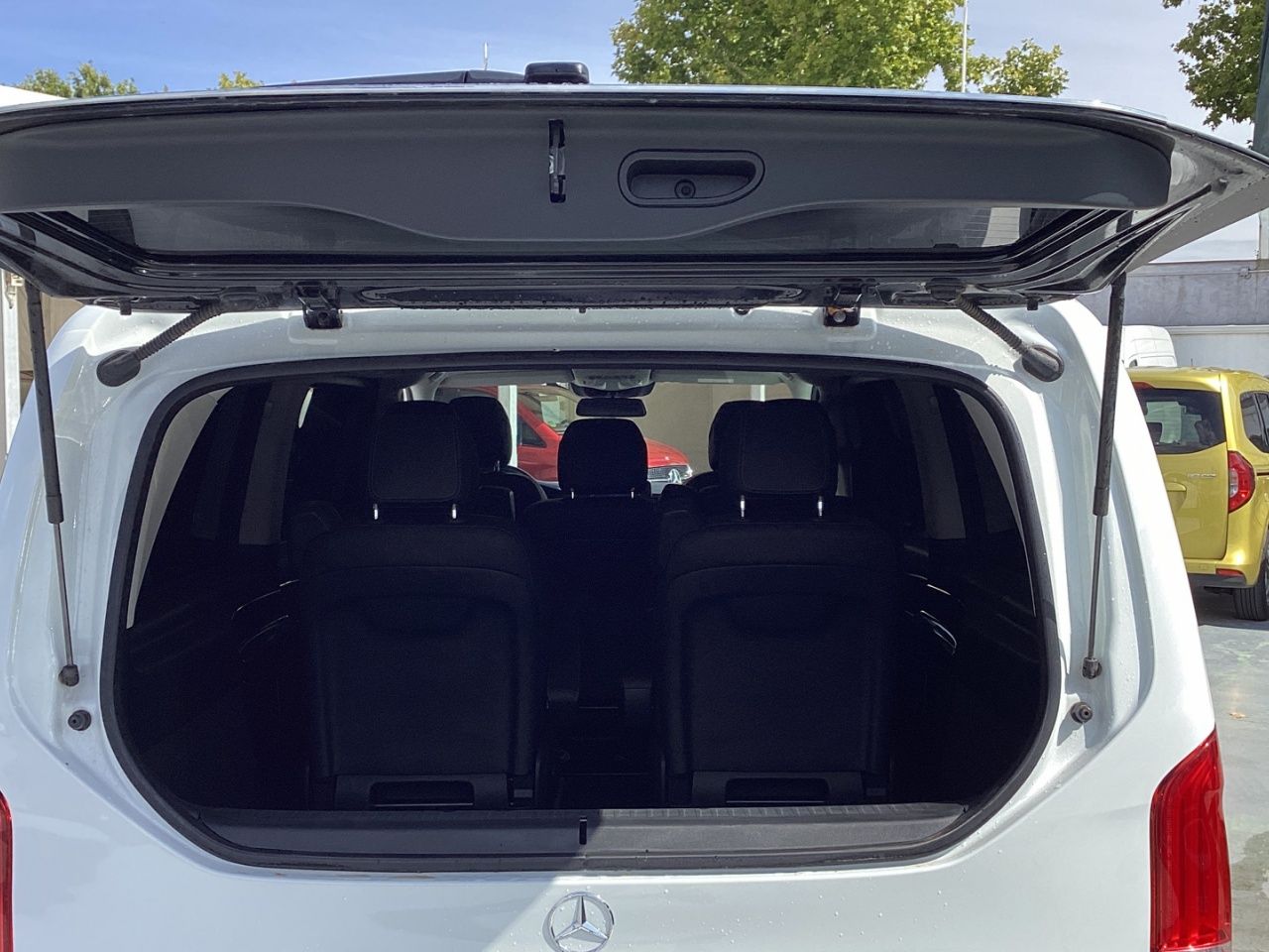 mercedes-clase-v-250d-avantgarde-extralargo-imagen-15