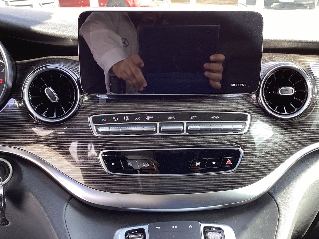 mercedes-clase-v-250d-avantgarde-extralargo-imagen-9