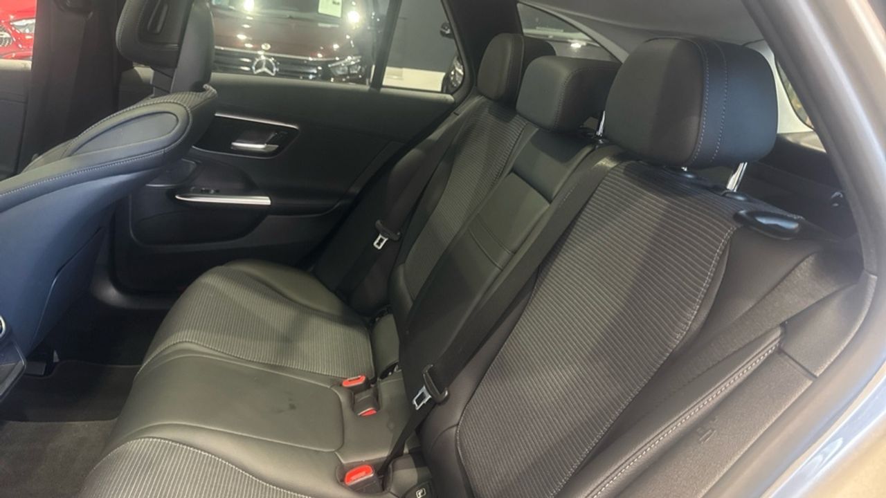 mercedes-clase-c-c-220-d-4matic-all-terrain-estate-imagen-10