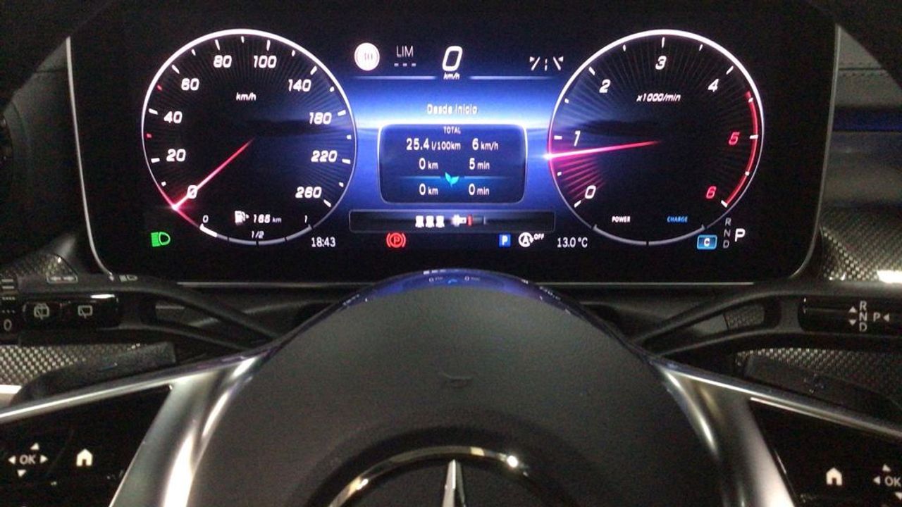 mercedes-clase-c-c-220-d-4matic-all-terrain-estate-imagen-18