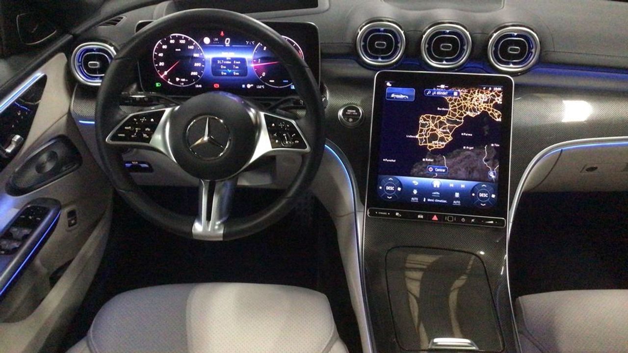 mercedes-clase-c-c-220-d-4matic-all-terrain-estate-imagen-8