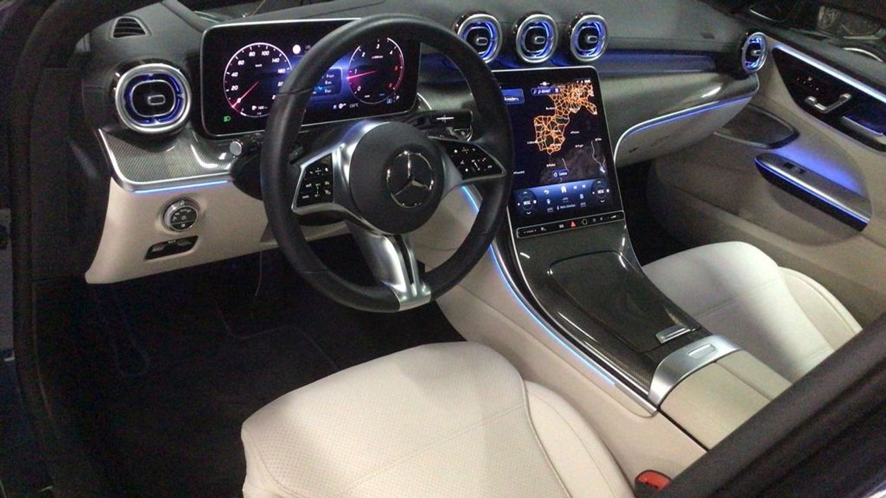 mercedes-clase-c-c-220-d-4matic-all-terrain-estate-imagen-5