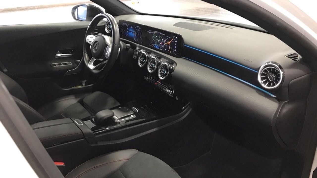 mercedes-clase-a-a-200-d-imagen-9
