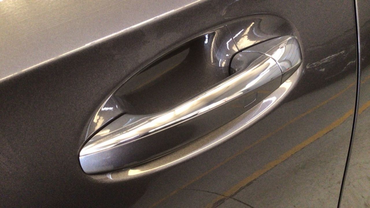 mercedes-clase-a-a-180-d-imagen-16
