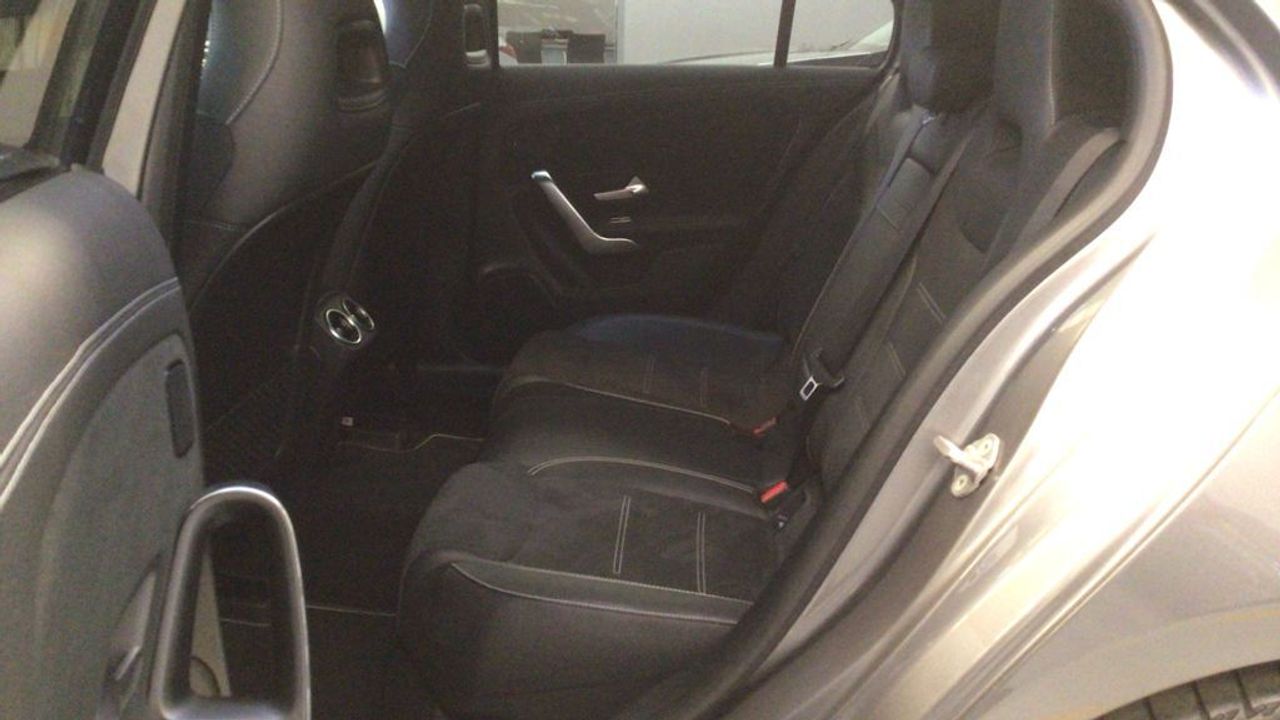 mercedes-clase-a-a-180-d-imagen-10