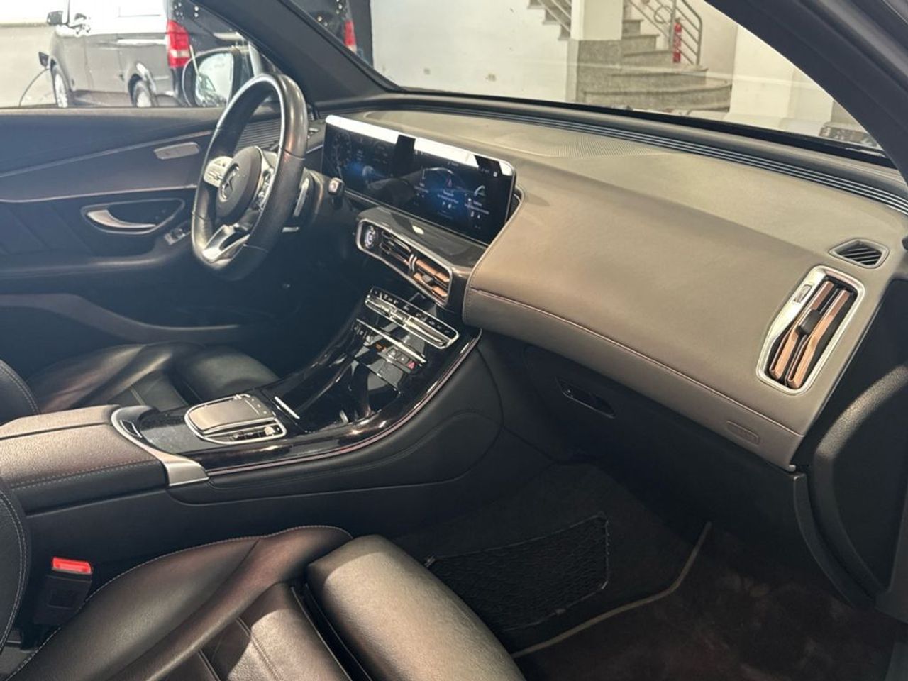 mercedes-eqc-400-4matic-imagen-9