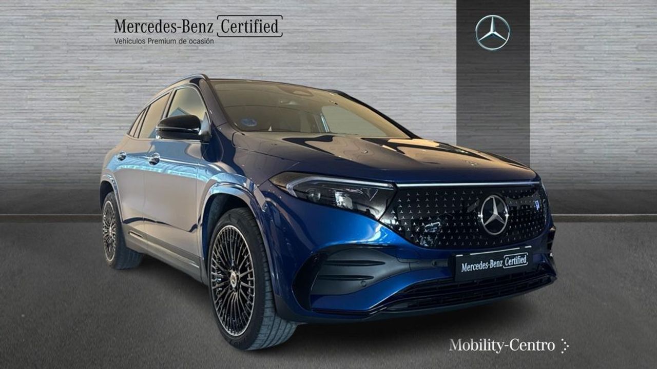 mercedes-eqa-250+-+-amg-line-imagen-2