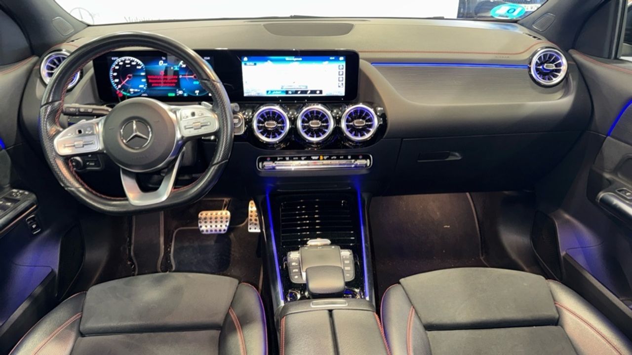 mercedes-eqa-250-amg-line-imagen-7