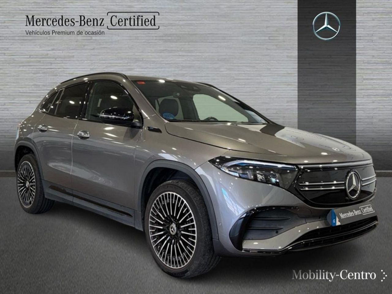 mercedes-eqa-250-amg-line-imagen-2