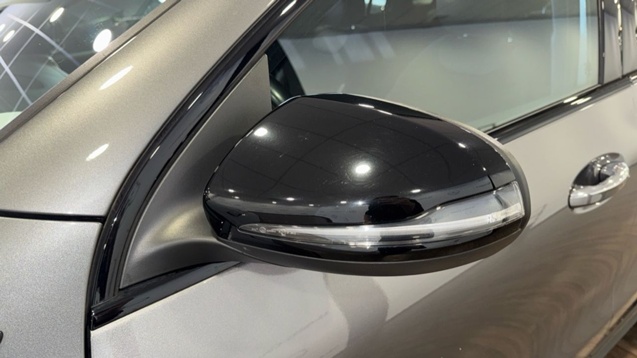 mercedes-eqa-250-amg-line-imagen-17