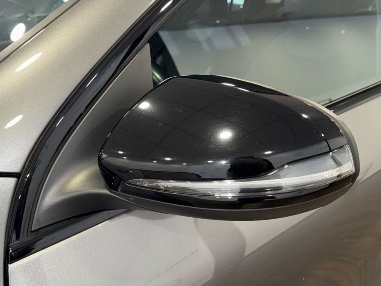 mercedes-eqa-250-amg-line-imagen-17