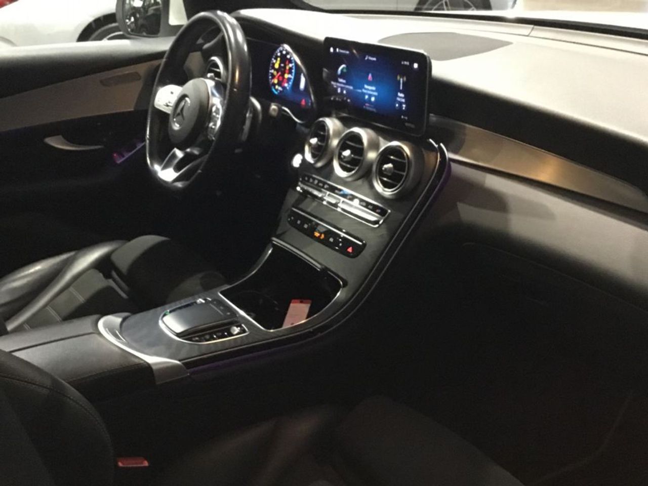 mercedes-clase-glc-glc-220-d-4matic-imagen-9
