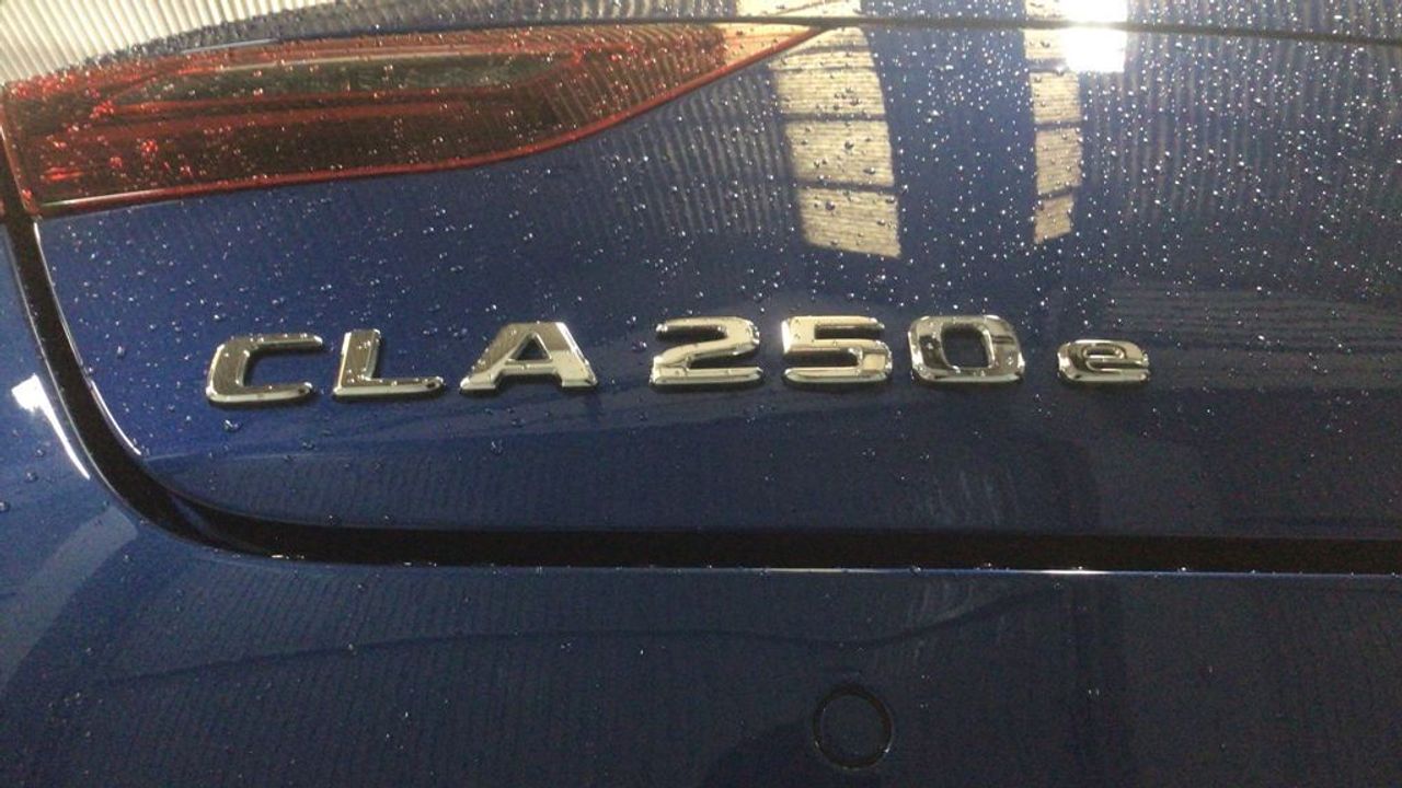 mercedes-cla-cla-250-e-shooting-brake-imagen-11