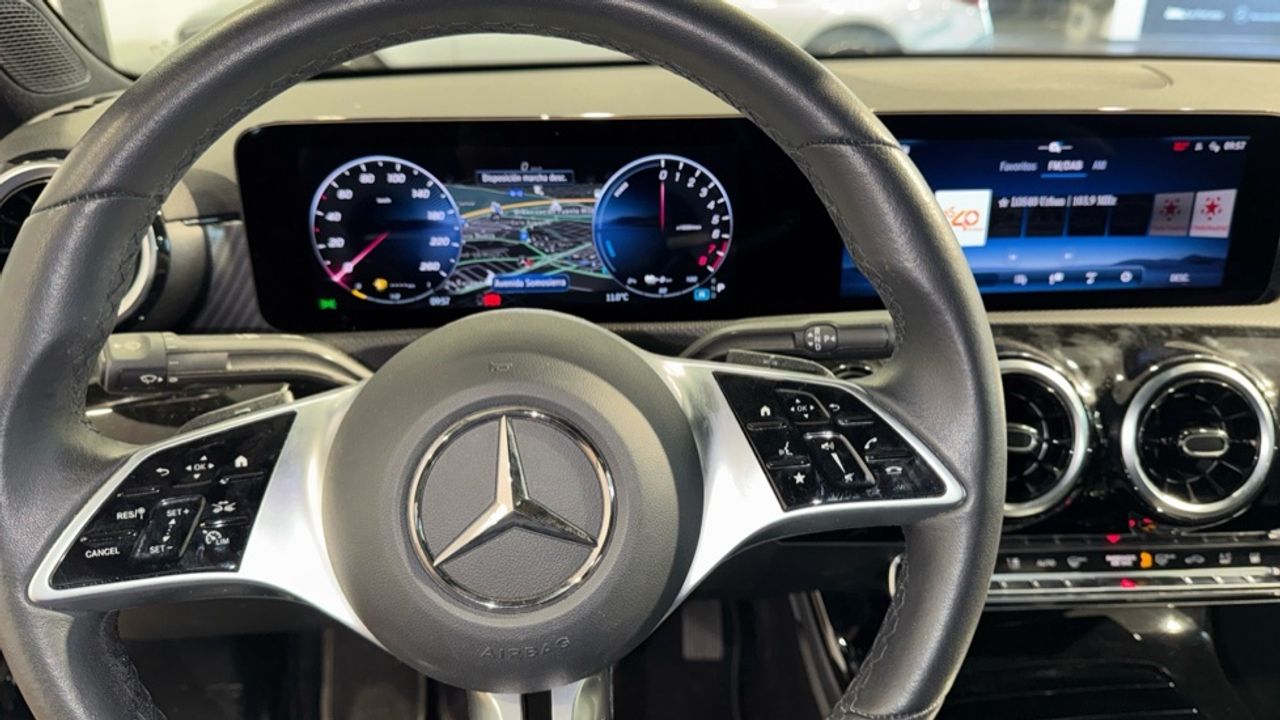 mercedes-clase-a-a-250-e-sedan-imagen-8